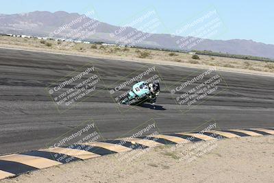 media/Jan-16-2026-CVMA Friday Practice (Fri) [[6f2bf47531]]/5-Racer 4-Trackday1/Session 2 (Bowl)/